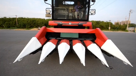 中聯(lián)收獲2023款4YZL-5玉米籽粒聯(lián)合收獲機(jī)，一車(chē)多用，