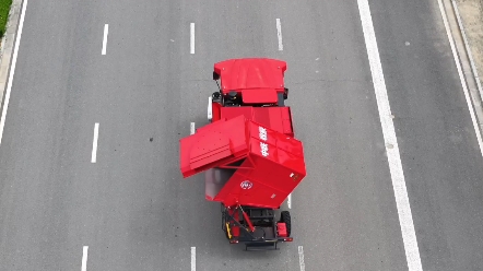 中聯(lián)收獲2023四驅(qū)款4HJL-6花生撿拾收獲機